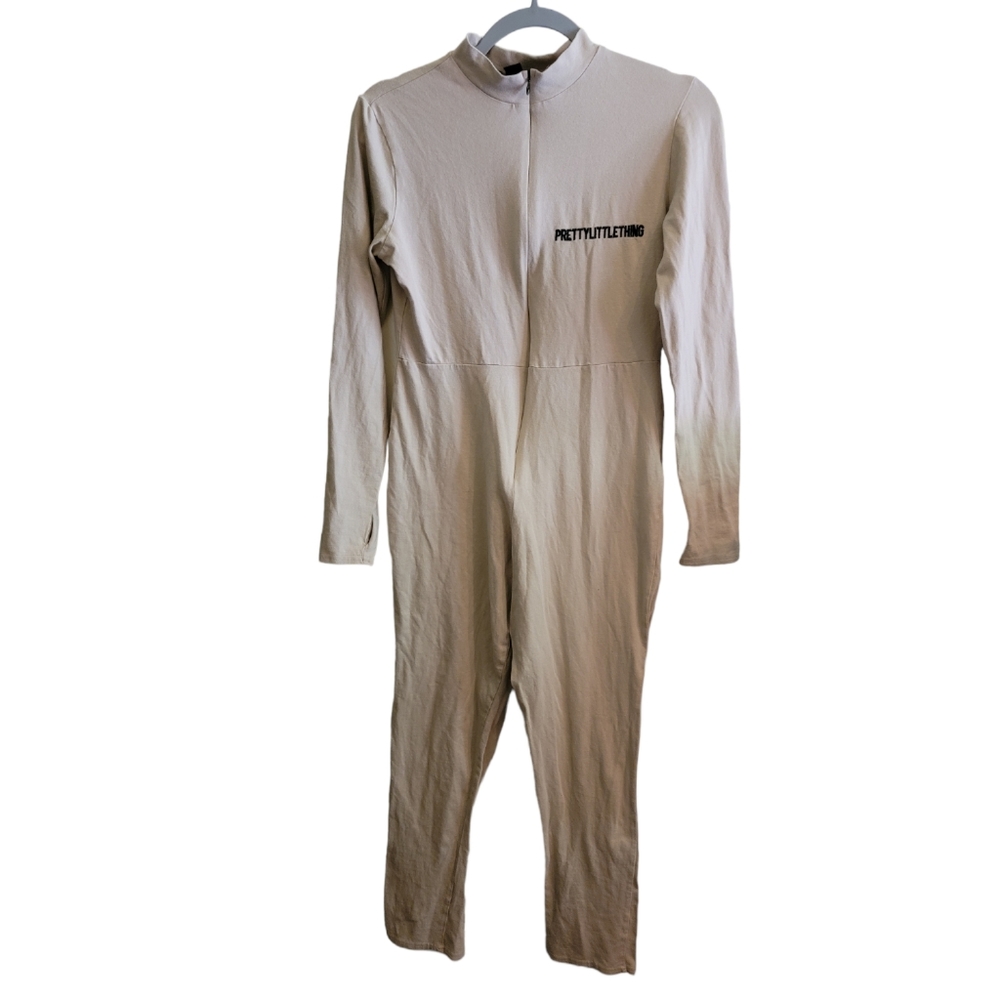 PrettyLittleThing Maternity Ribbed Zip Front Long Sleeve Jumpsuit Beige US 10 - Picture 2 of 12